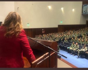 Romy Mendez Ruiz en un Discurso